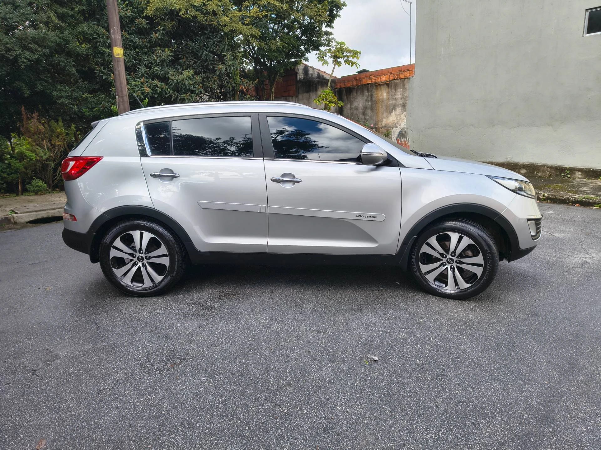 SPORTAGE 2.0 EX 4X2 16V
