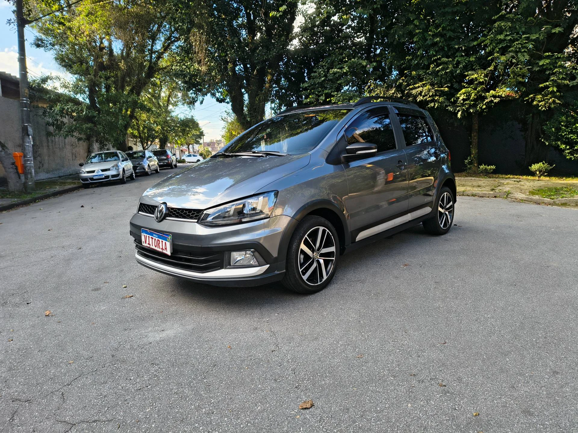 VOLKSWAGEN FOX