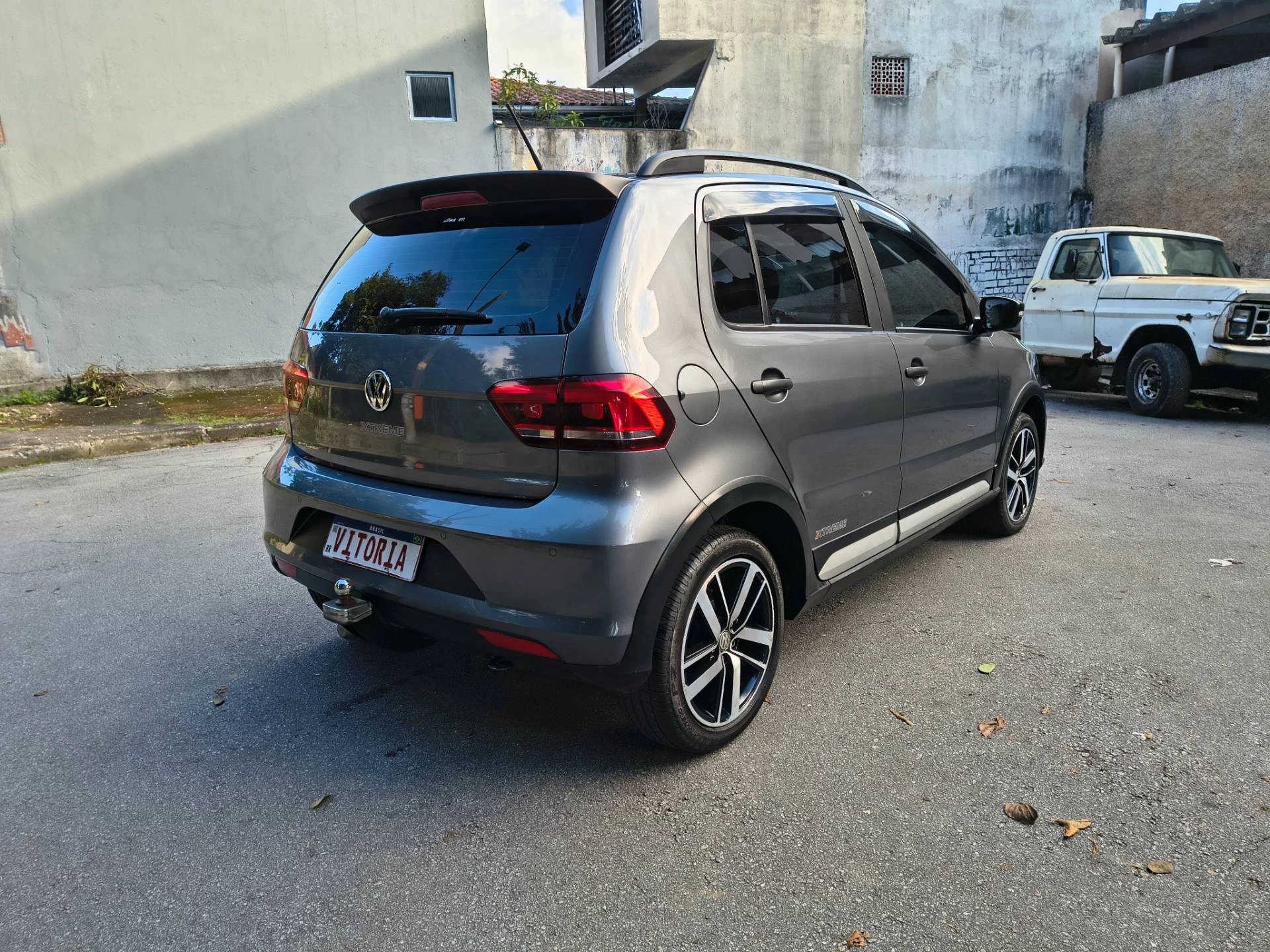 VOLKSWAGEN FOX
