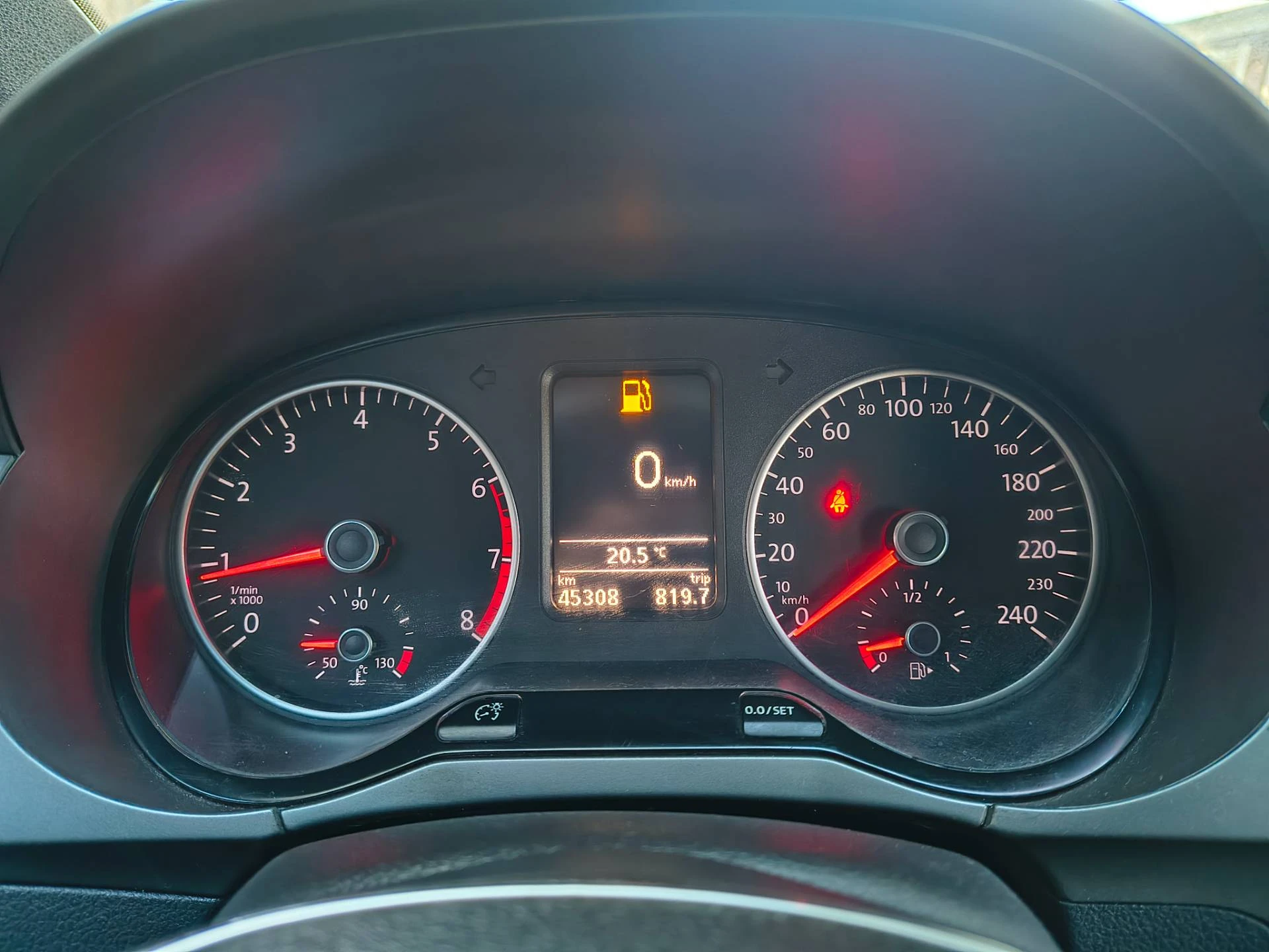 VOLKSWAGEN FOX