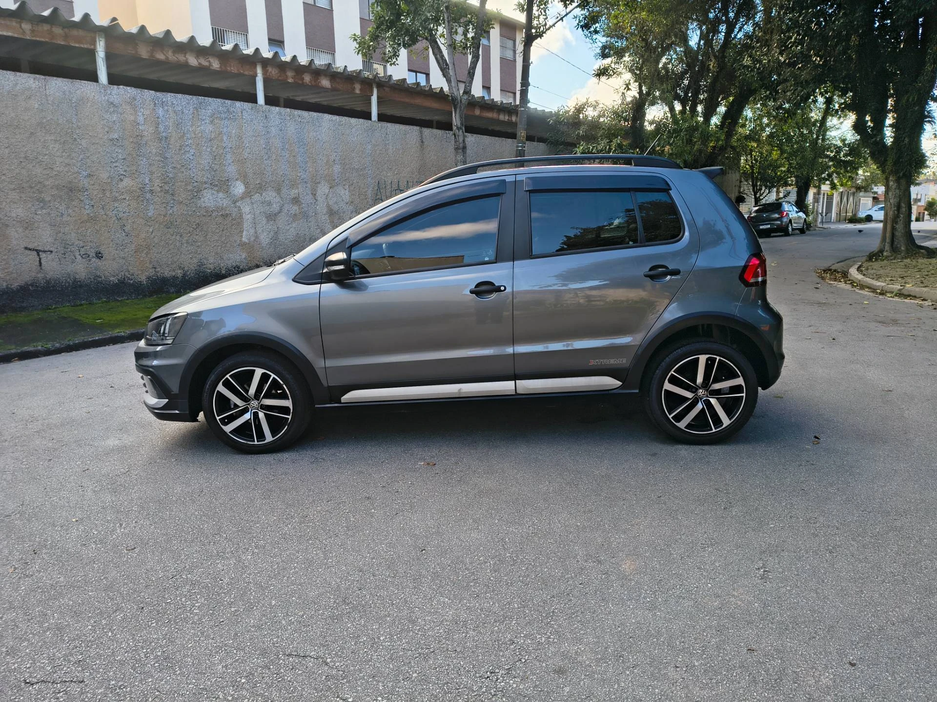 VOLKSWAGEN FOX