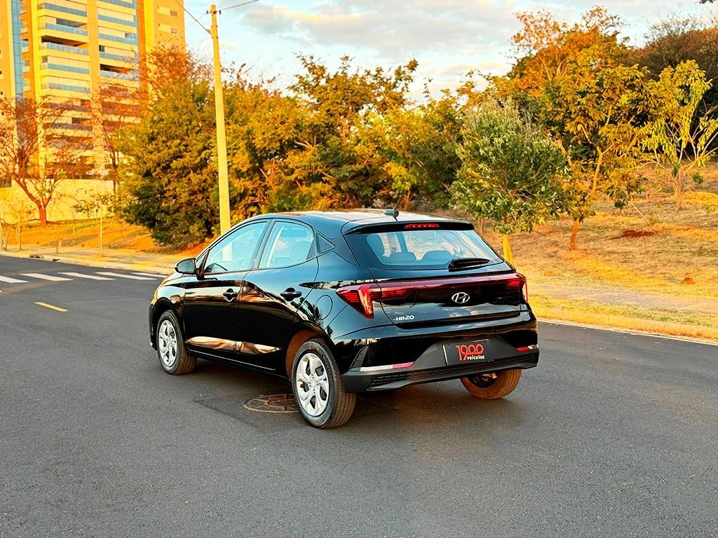 HYUNDAI HB20
