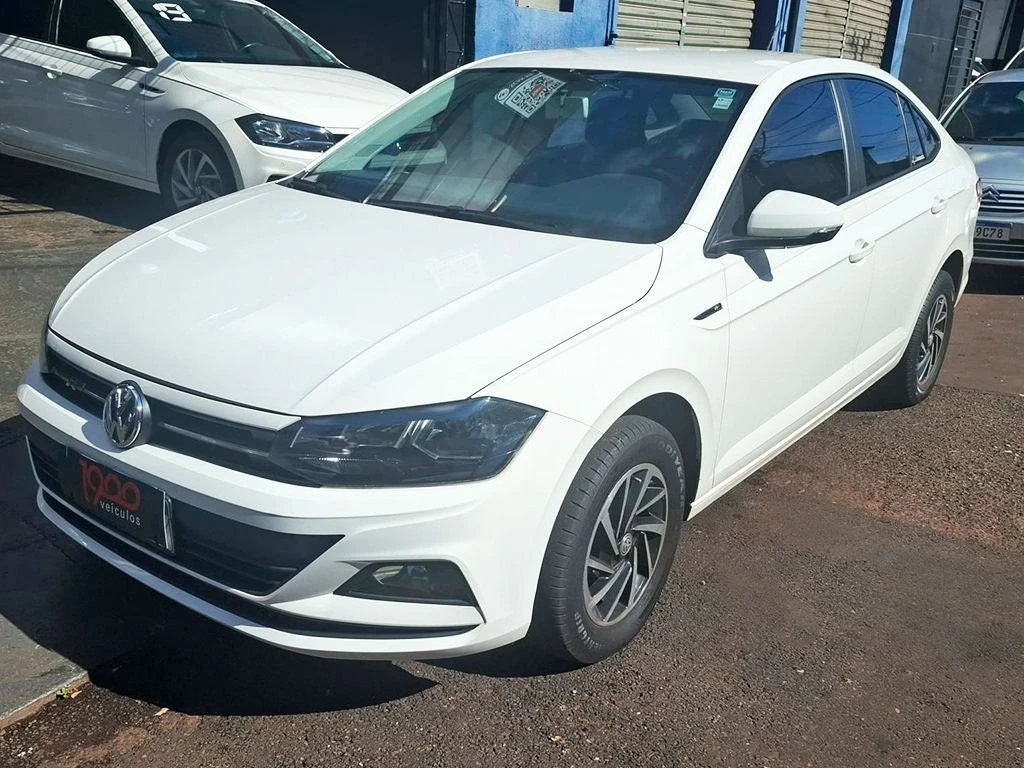VOLKSWAGEN VIRTUS
