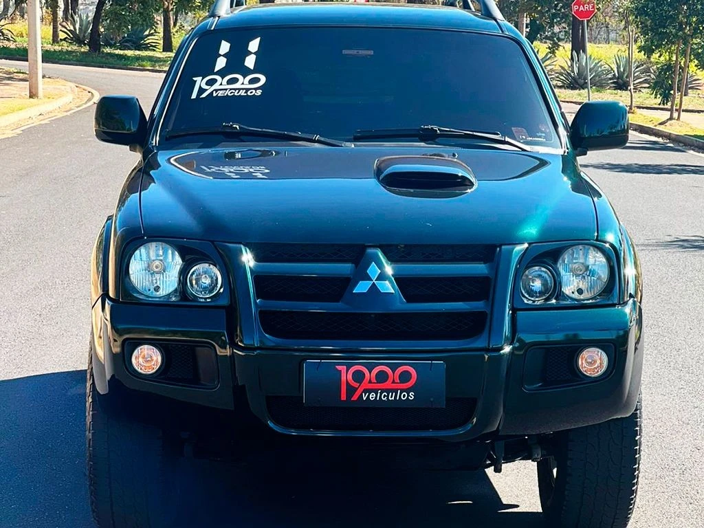 MITSUBISHI PAJERO SPORT