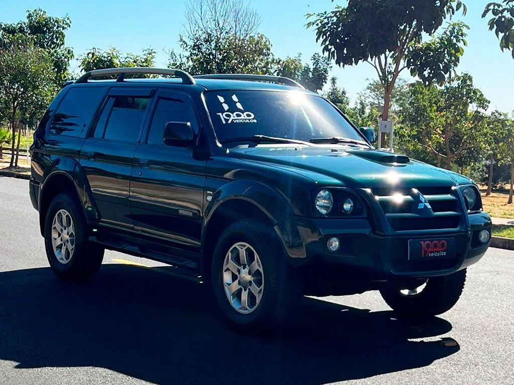 MITSUBISHI PAJERO SPORT