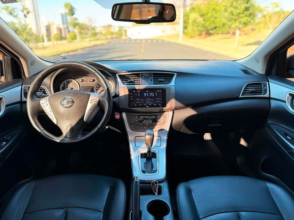 NISSAN SENTRA