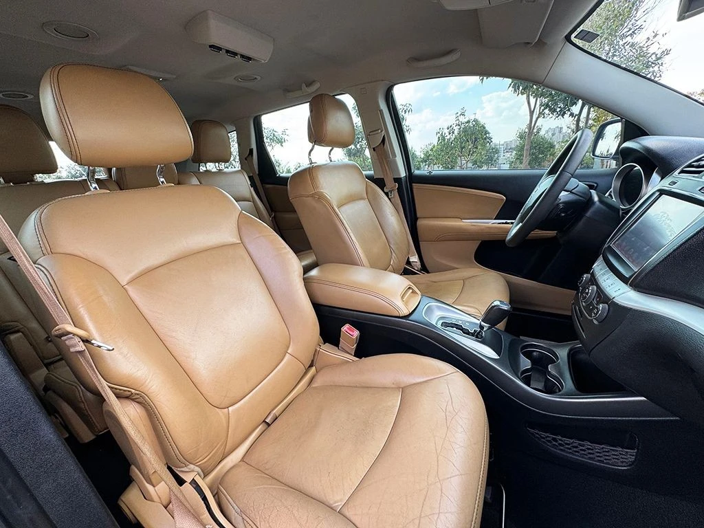 DODGE JOURNEY