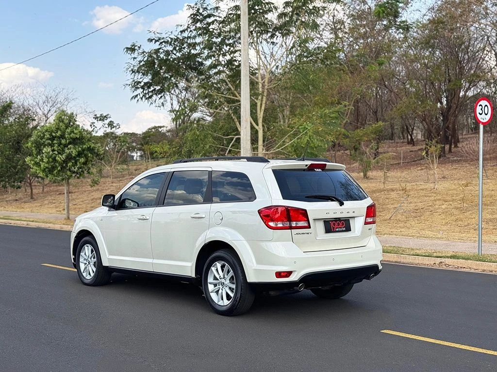 DODGE JOURNEY