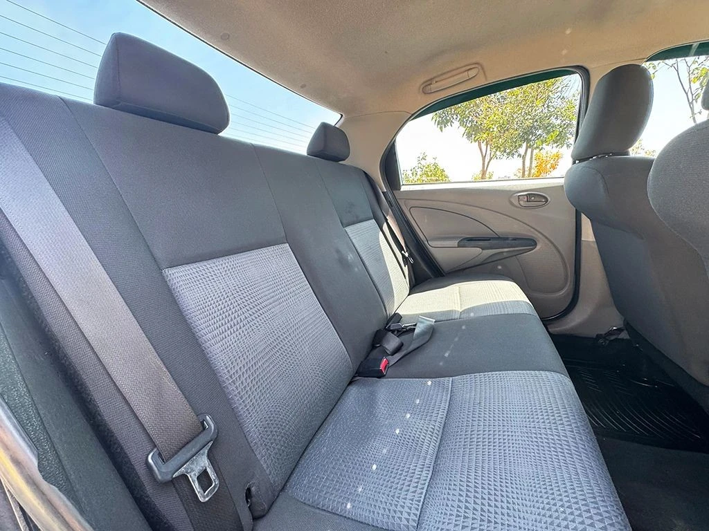 TOYOTA ETIOS
