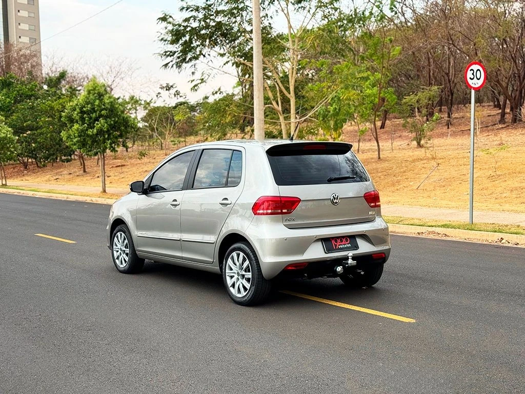 VOLKSWAGEN FOX