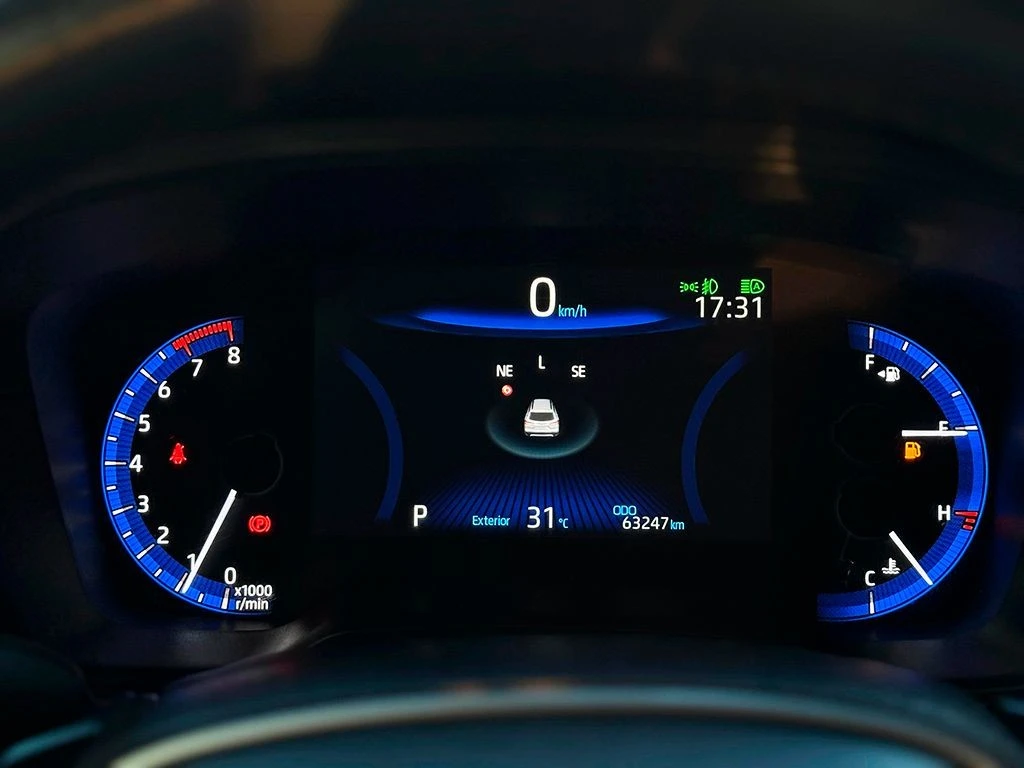 TOYOTA COROLLA CROSS
