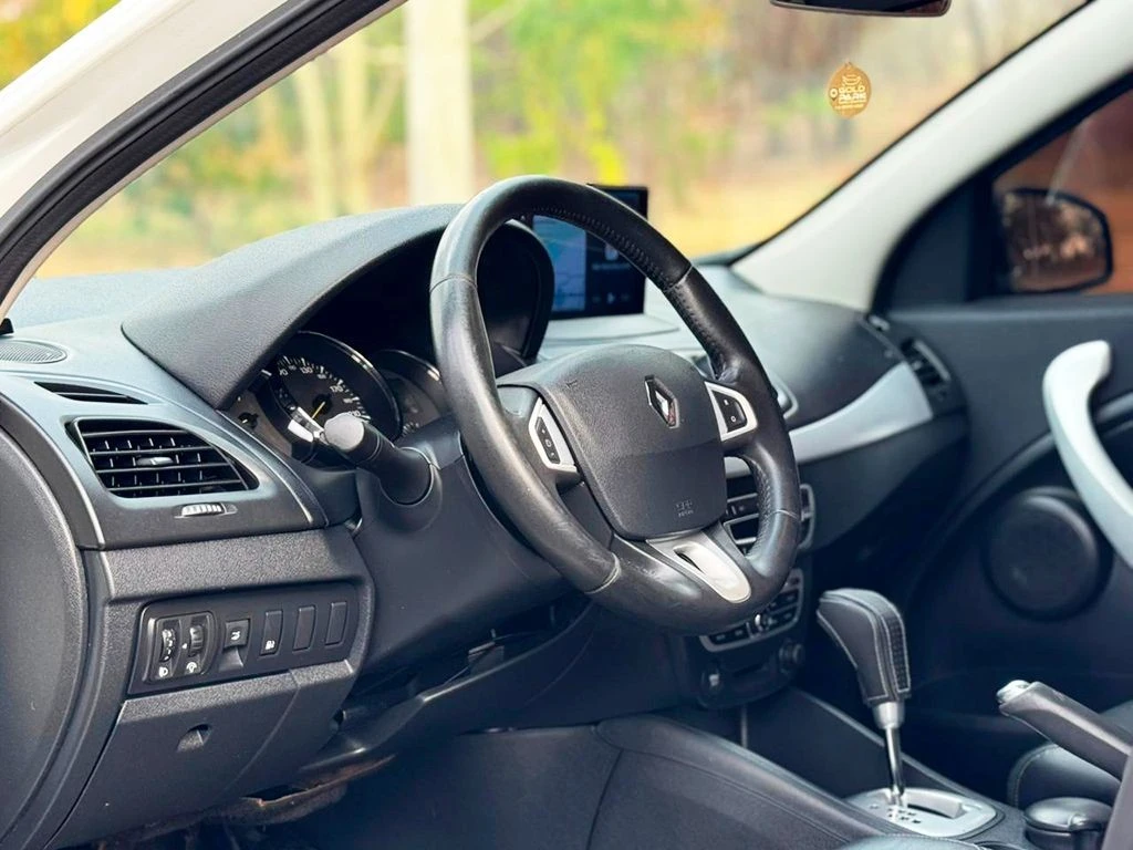 RENAULT FLUENCE
