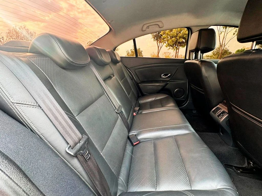RENAULT FLUENCE