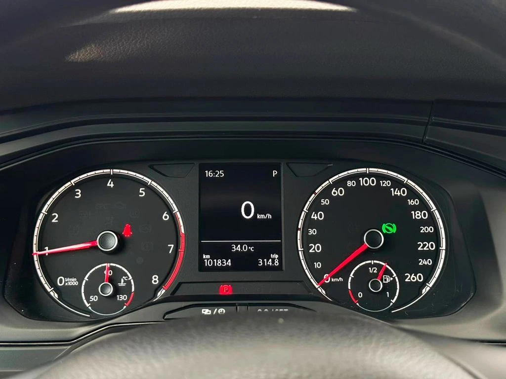 VOLKSWAGEN VIRTUS