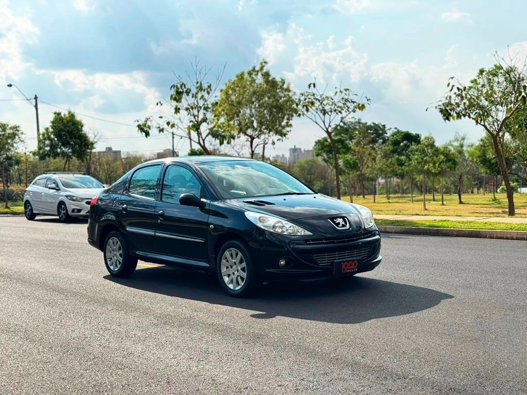 PEUGEOT 207