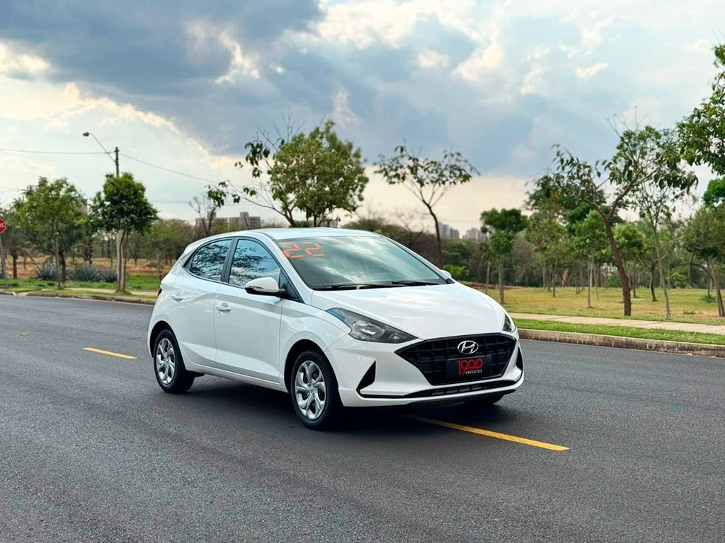 HYUNDAI HB20