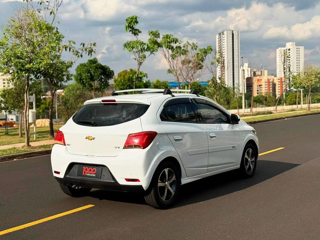 CHEVROLET ONIX