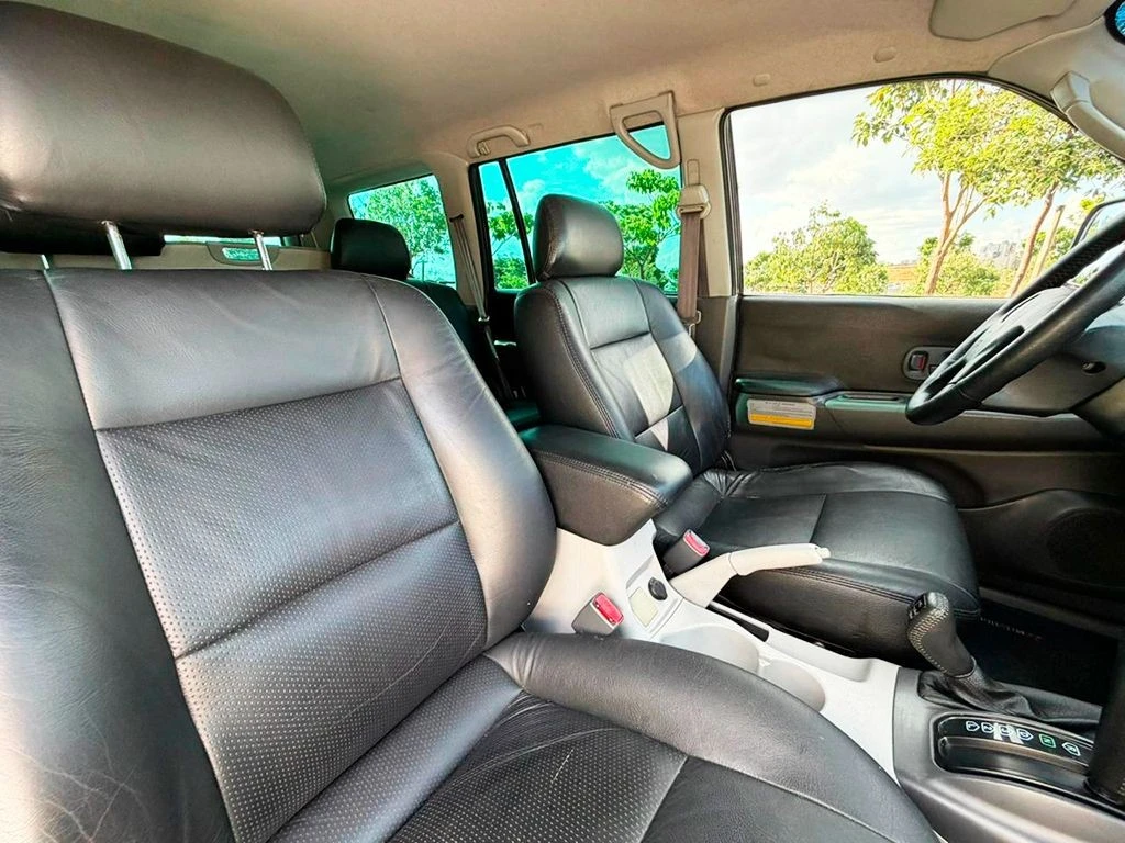 MITSUBISHI PAJERO SPORT