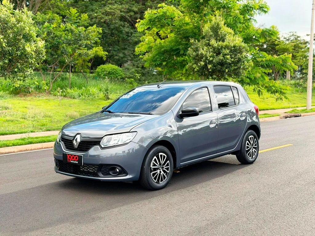 RENAULT SANDERO