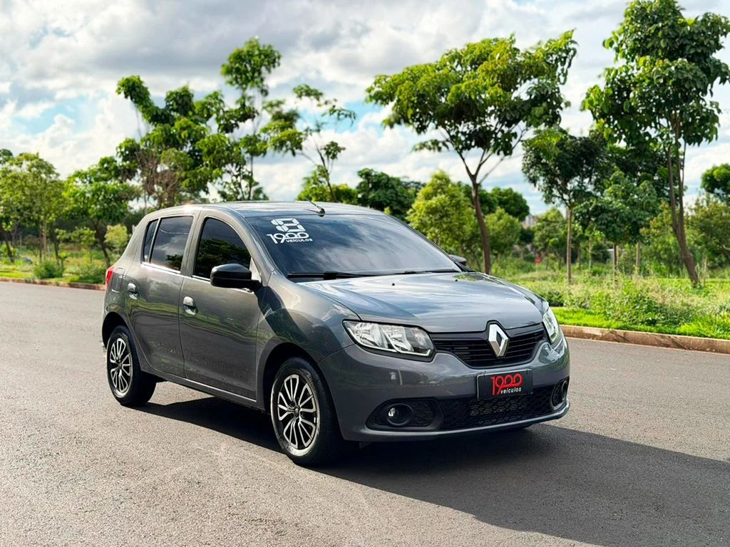 RENAULT SANDERO
