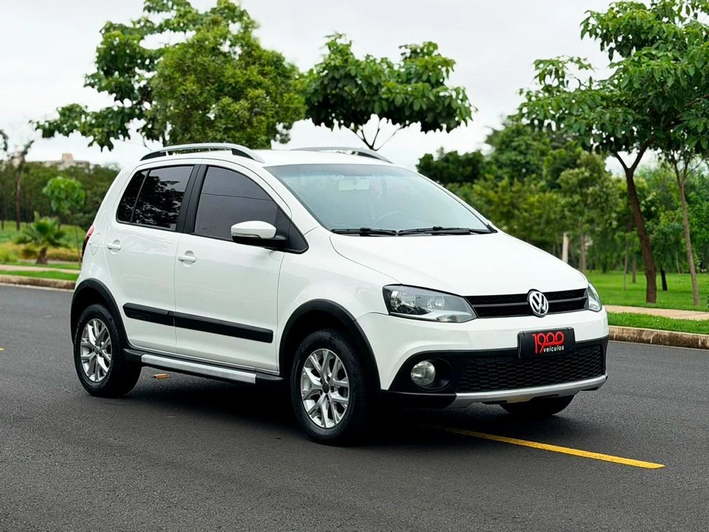 VOLKSWAGEN CROSSFOX
