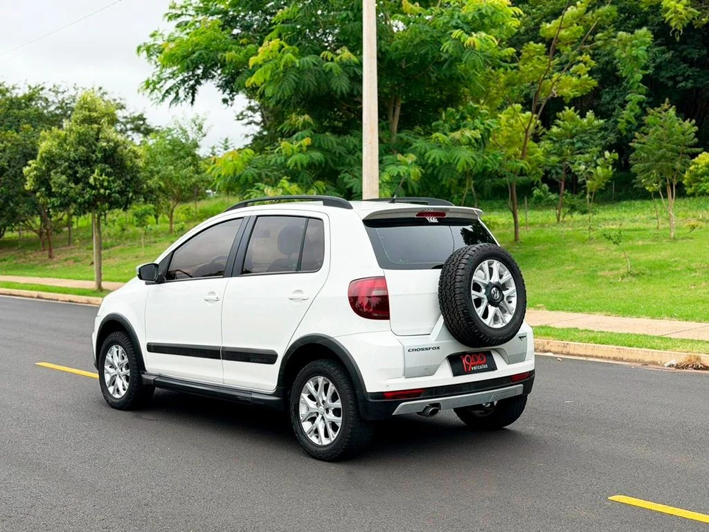 VOLKSWAGEN CROSSFOX