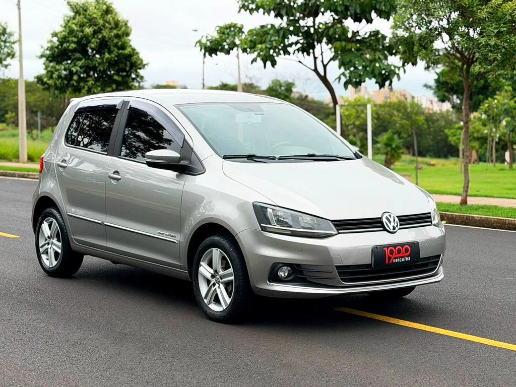 VOLKSWAGEN FOX