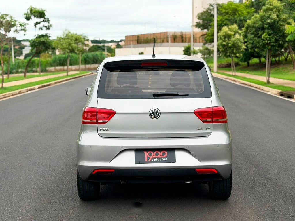 VOLKSWAGEN FOX