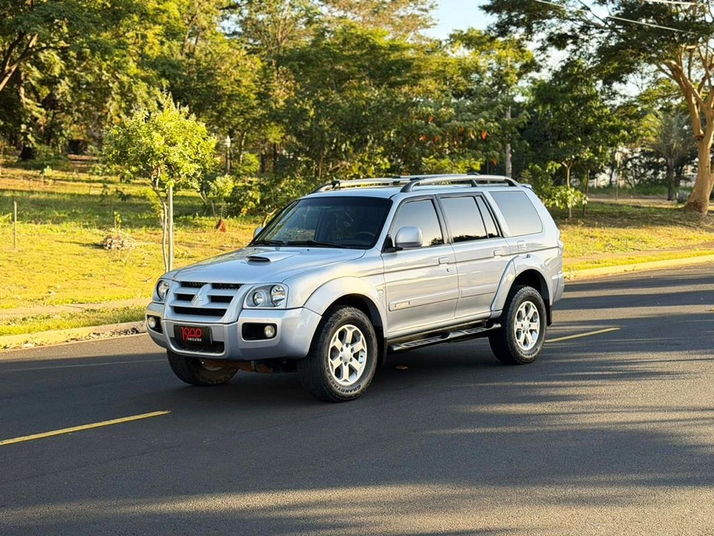 MITSUBISHI PAJERO SPORT