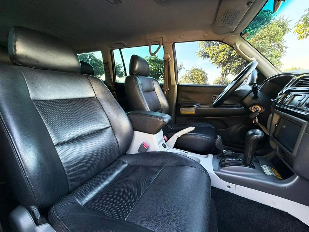 MITSUBISHI PAJERO SPORT