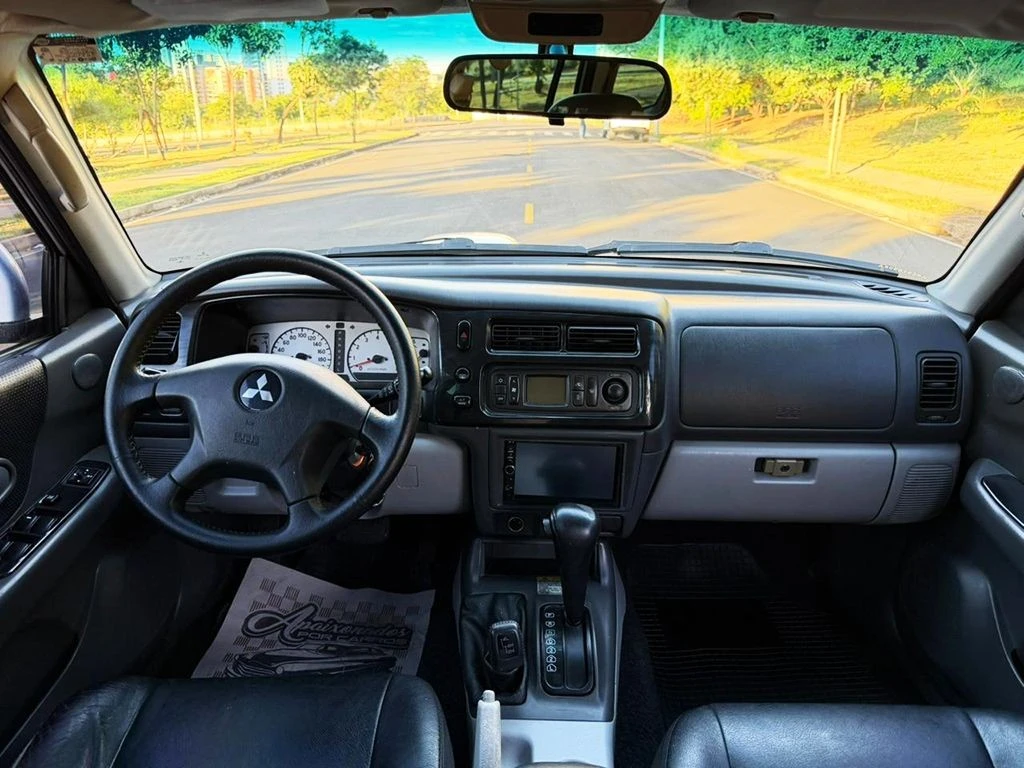 MITSUBISHI PAJERO SPORT