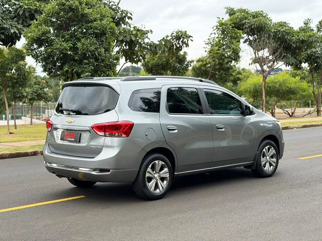 CHEVROLET SPIN