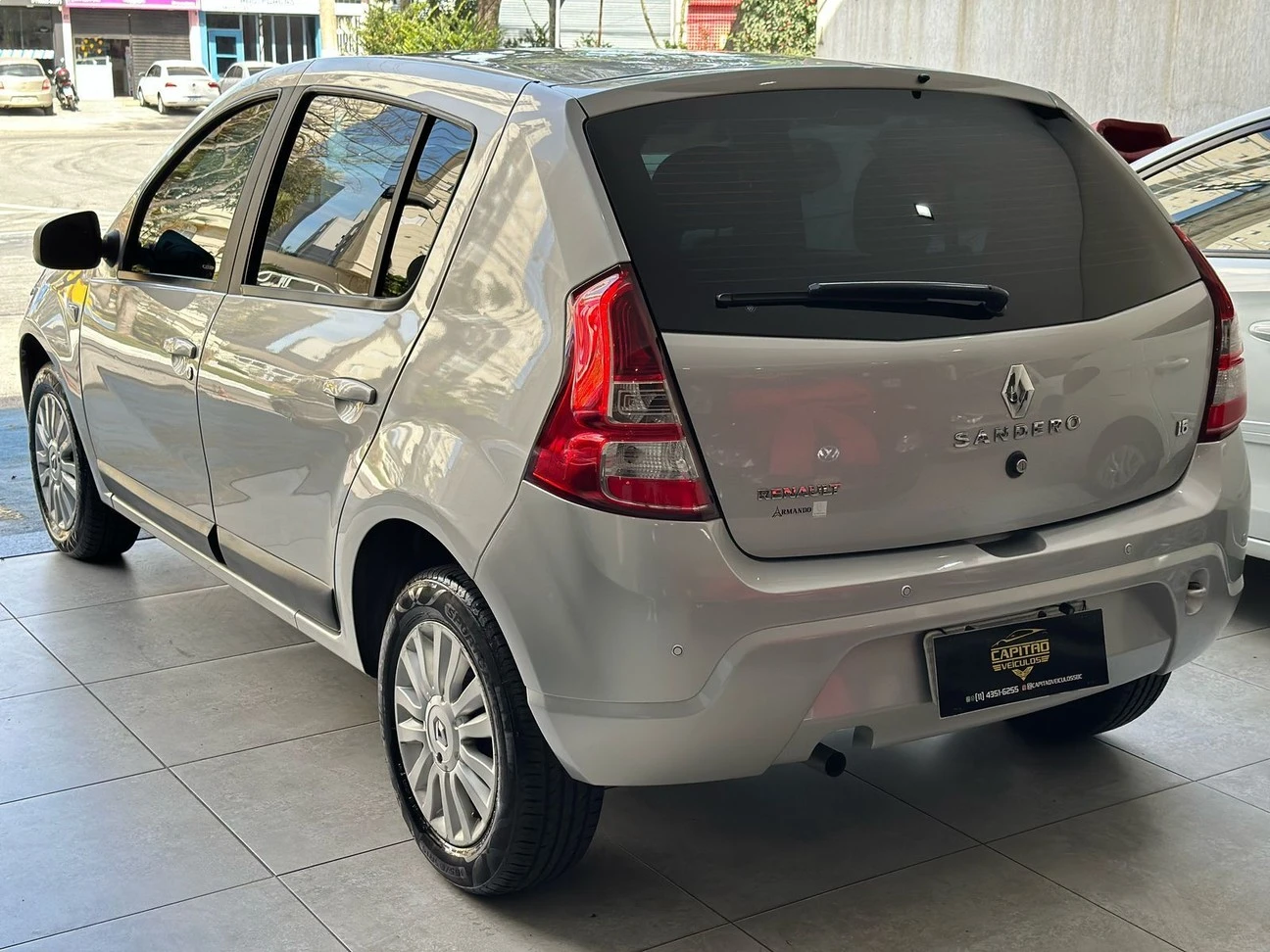 RENAULT SANDERO