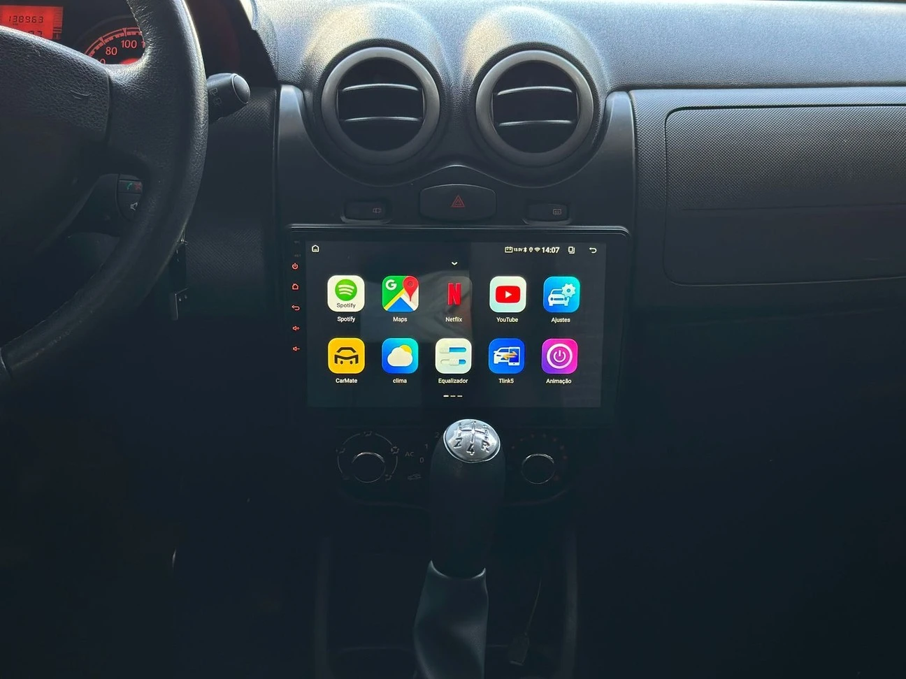 RENAULT SANDERO