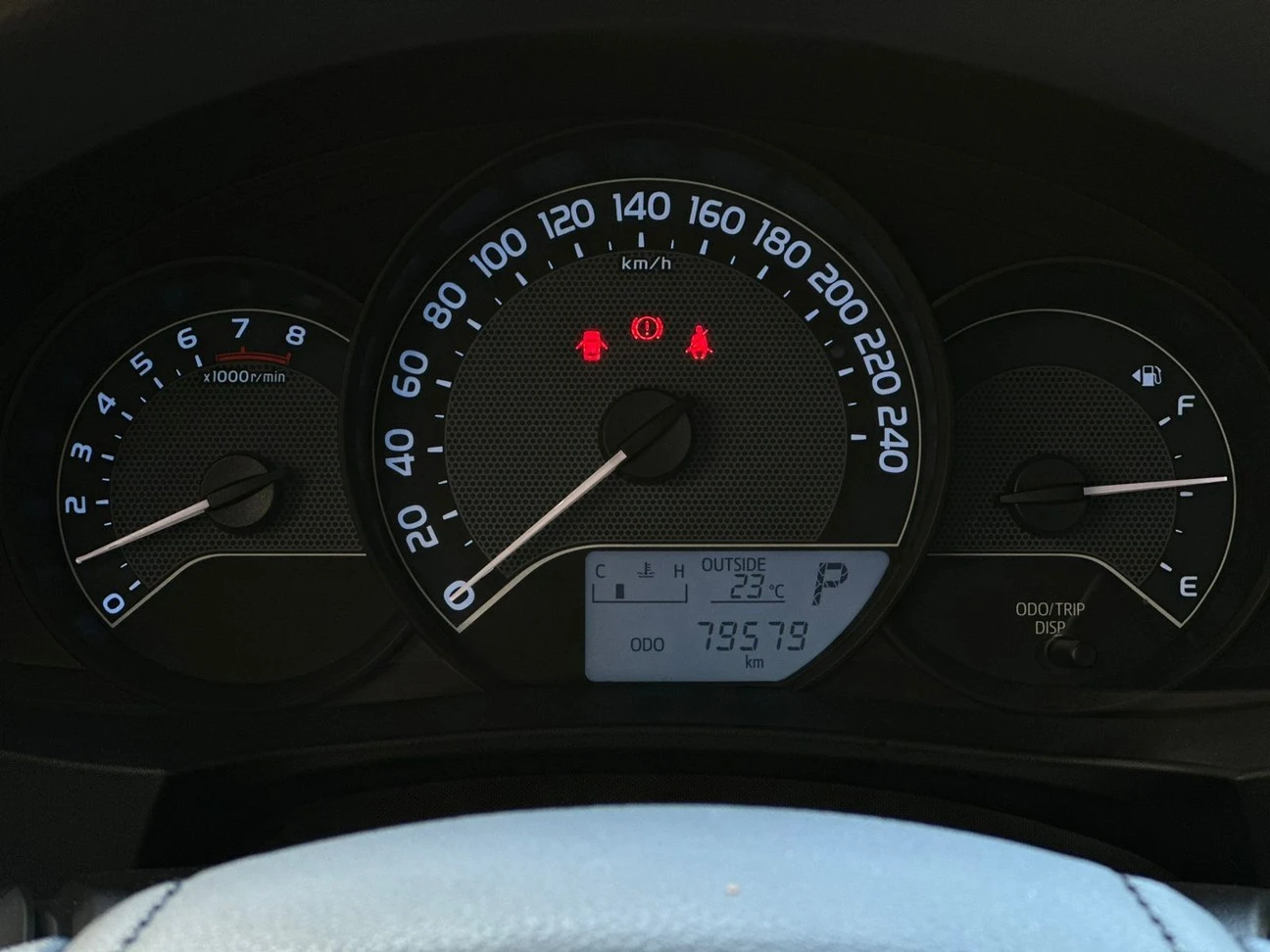 TOYOTA COROLLA