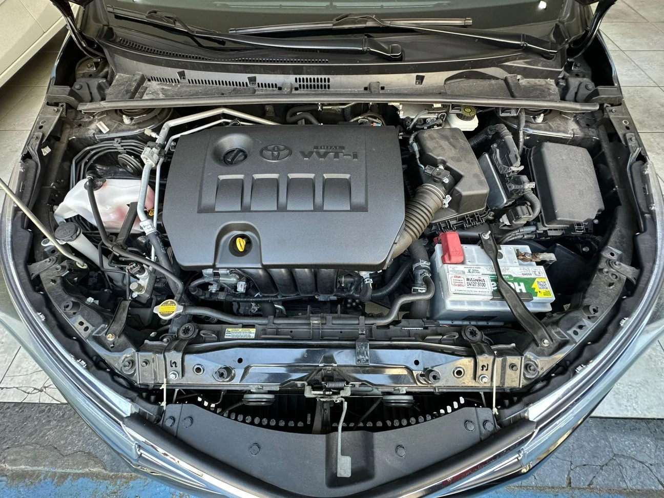 TOYOTA COROLLA