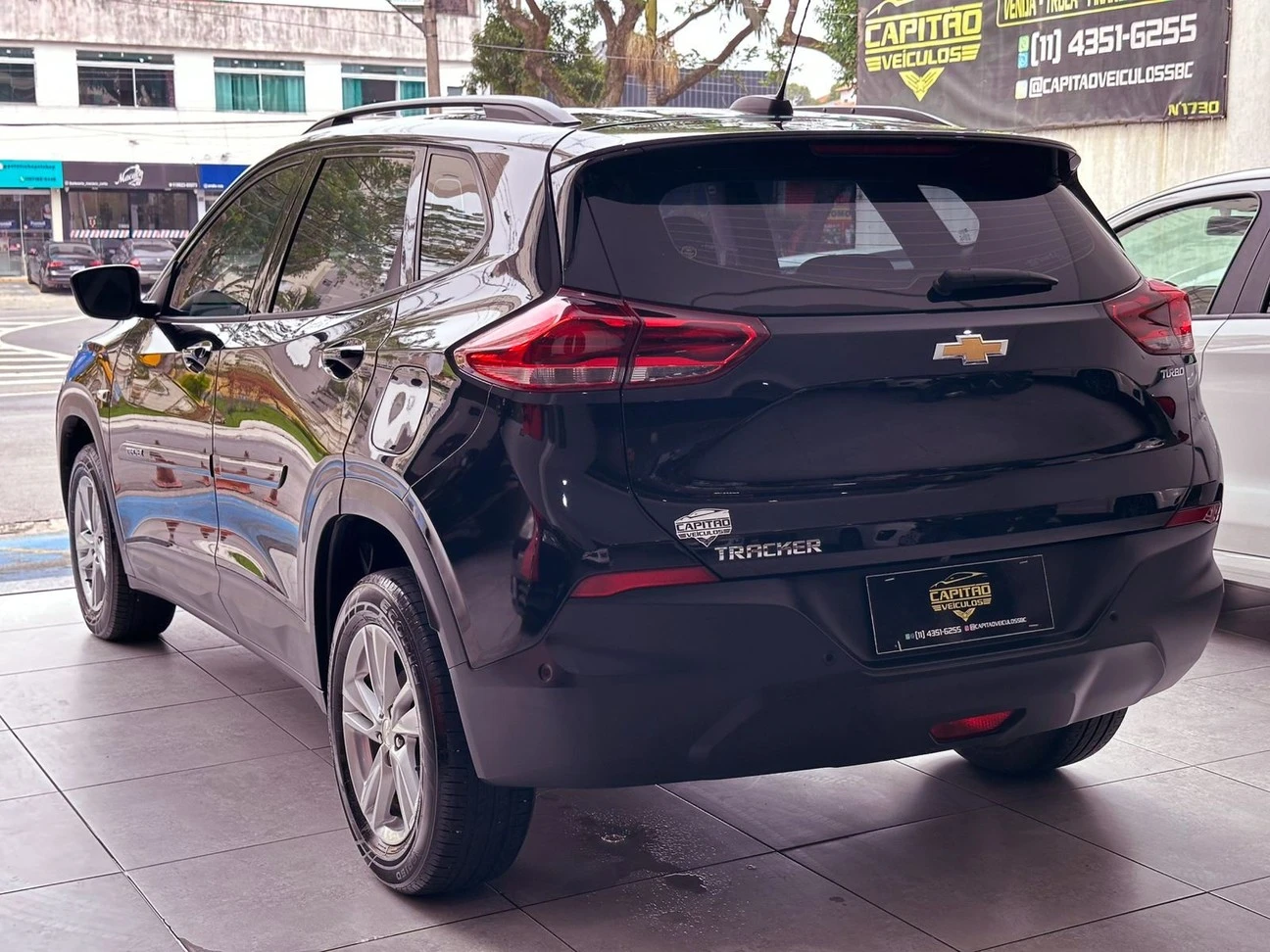 CHEVROLET TRACKER