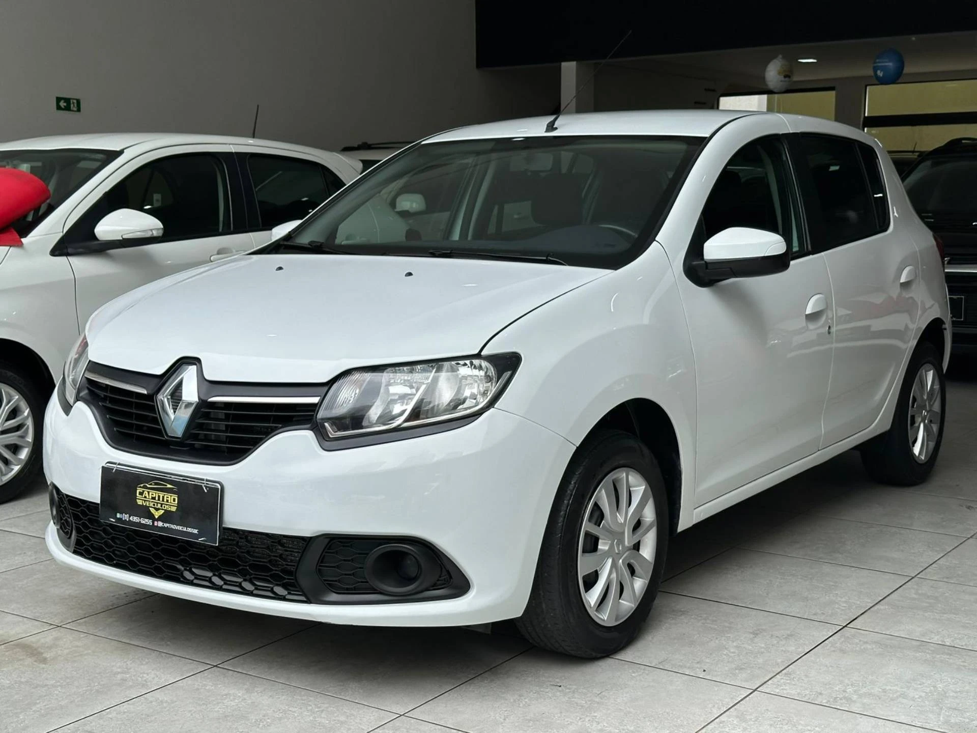 RENAULT SANDERO