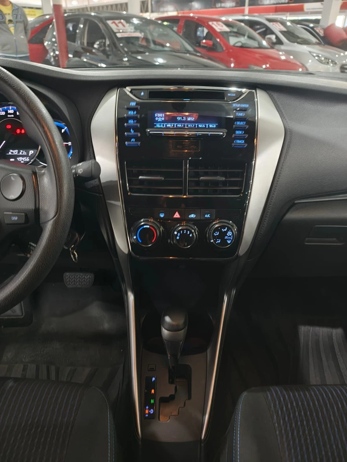 TOYOTA YARIS