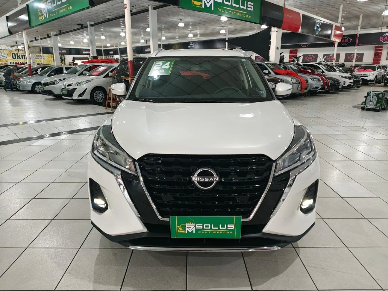 NISSAN KICKS