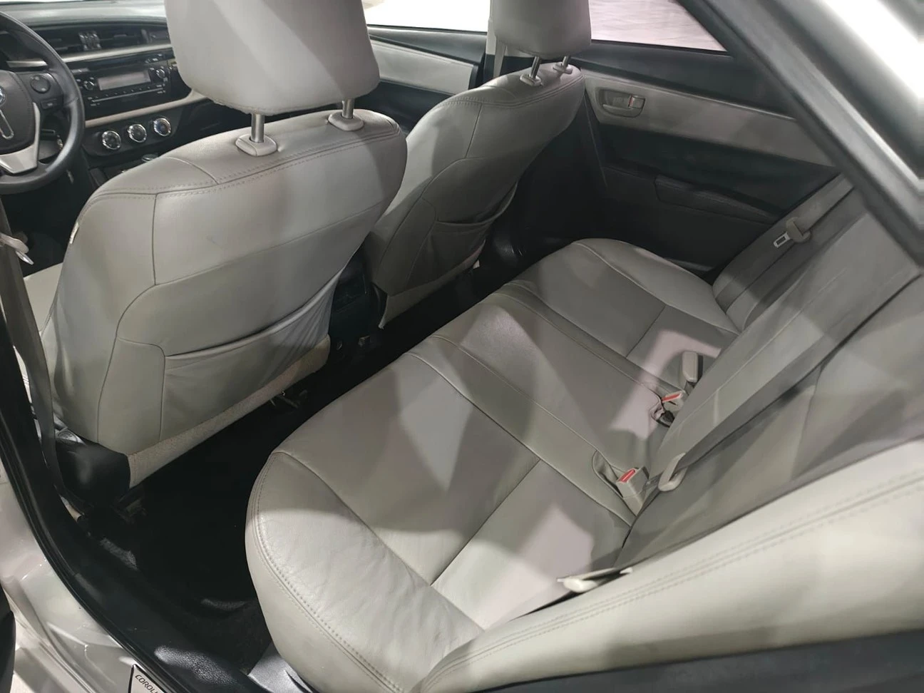 TOYOTA COROLLA