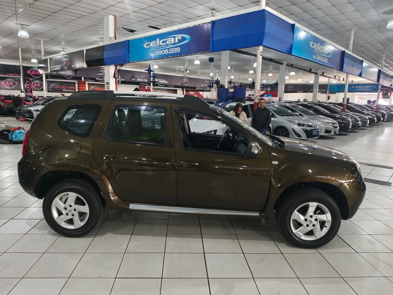 RENAULT DUSTER