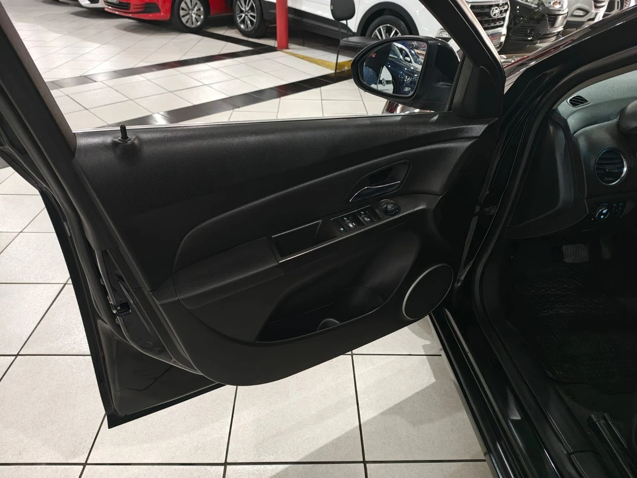 CHEVROLET CRUZE