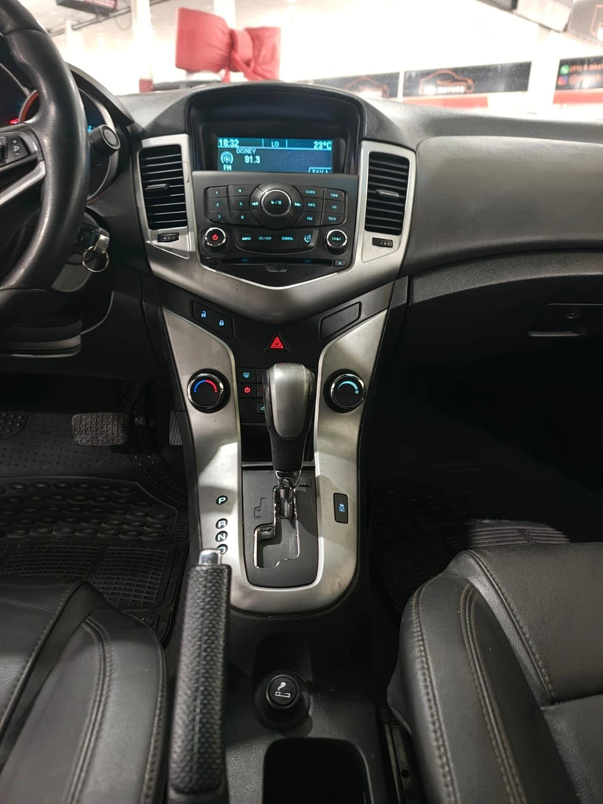 CHEVROLET CRUZE