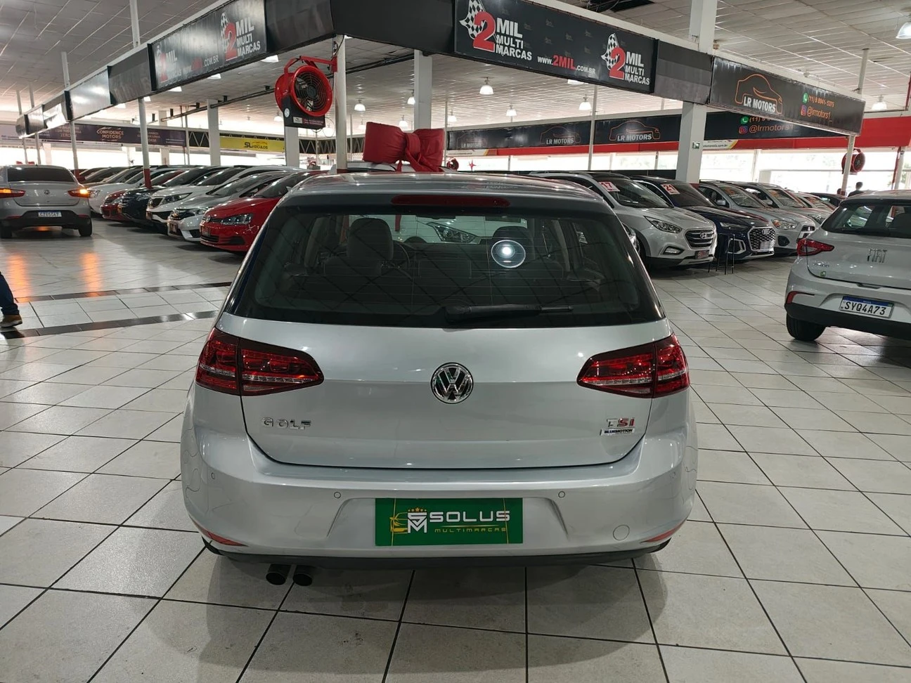 VOLKSWAGEN GOLF