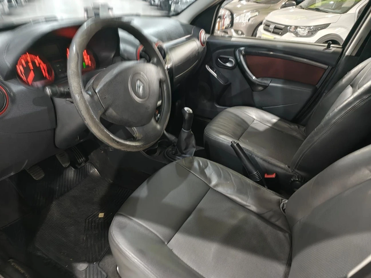 RENAULT SANDERO