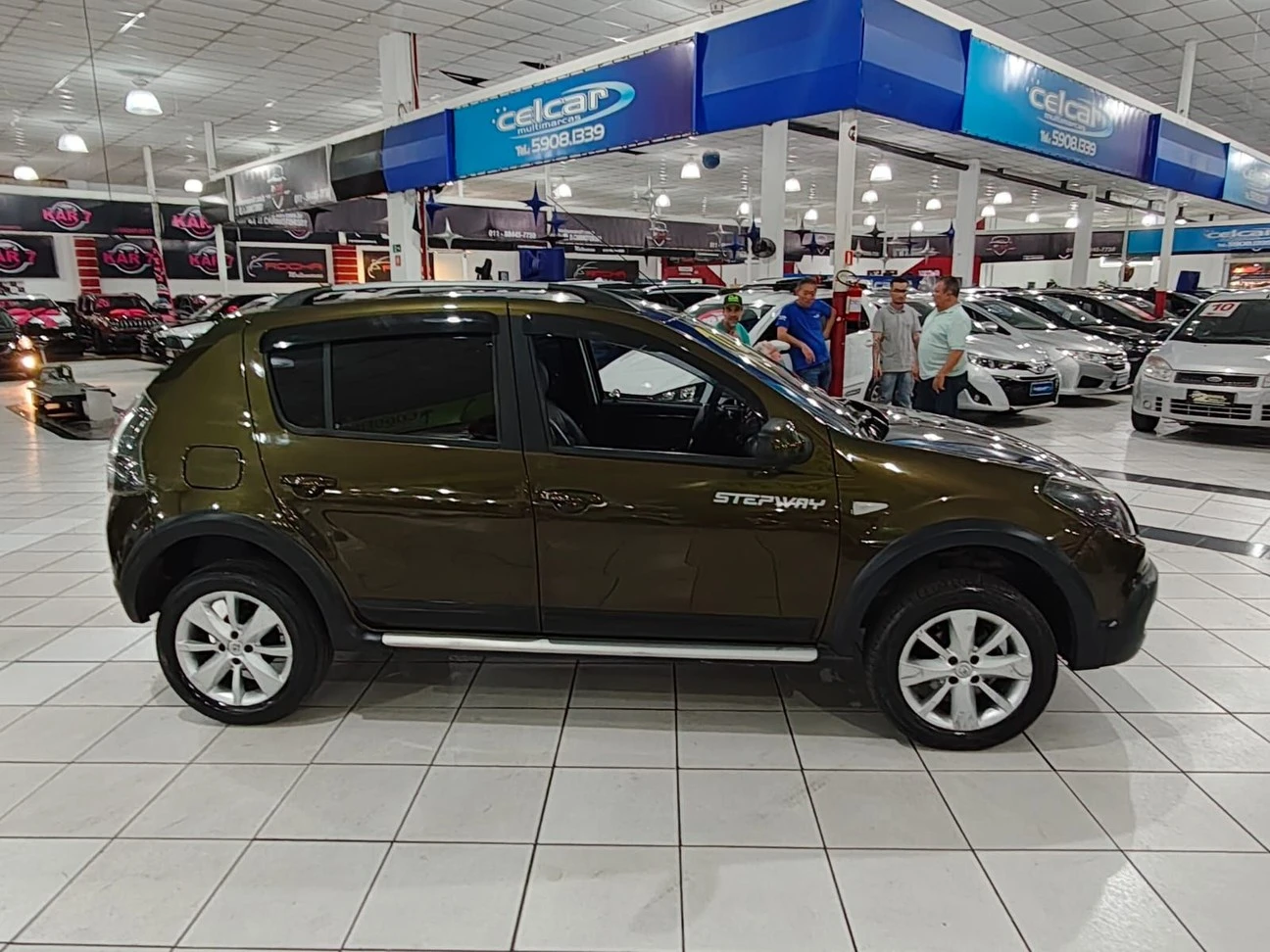 RENAULT SANDERO
