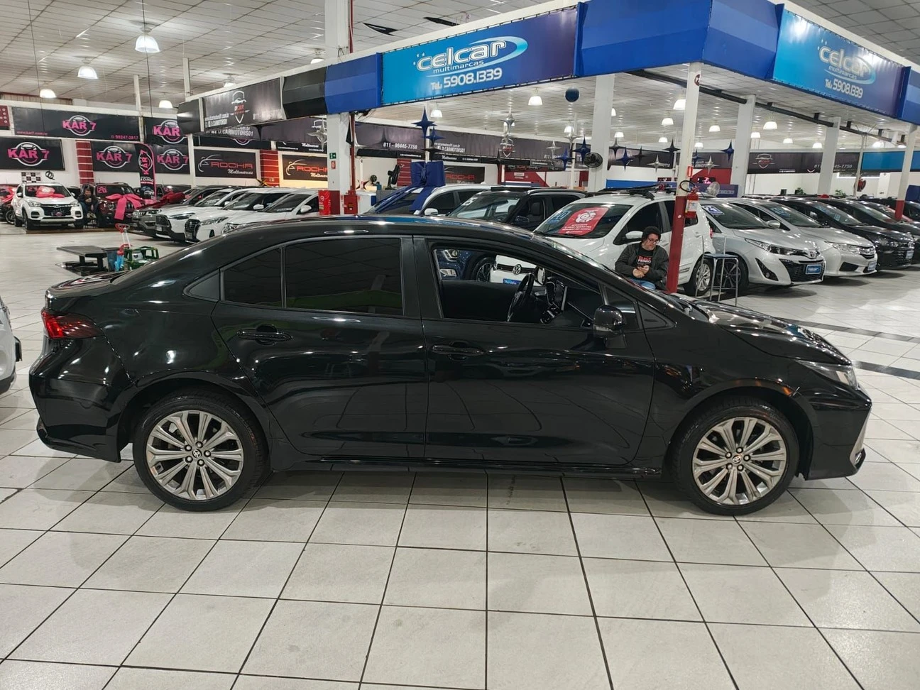 TOYOTA COROLLA