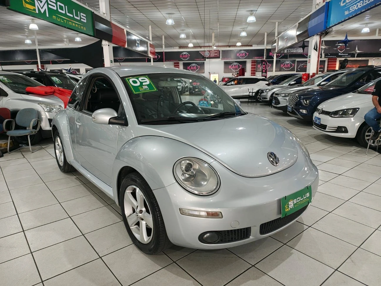 VOLKSWAGEN NEW BEETLE