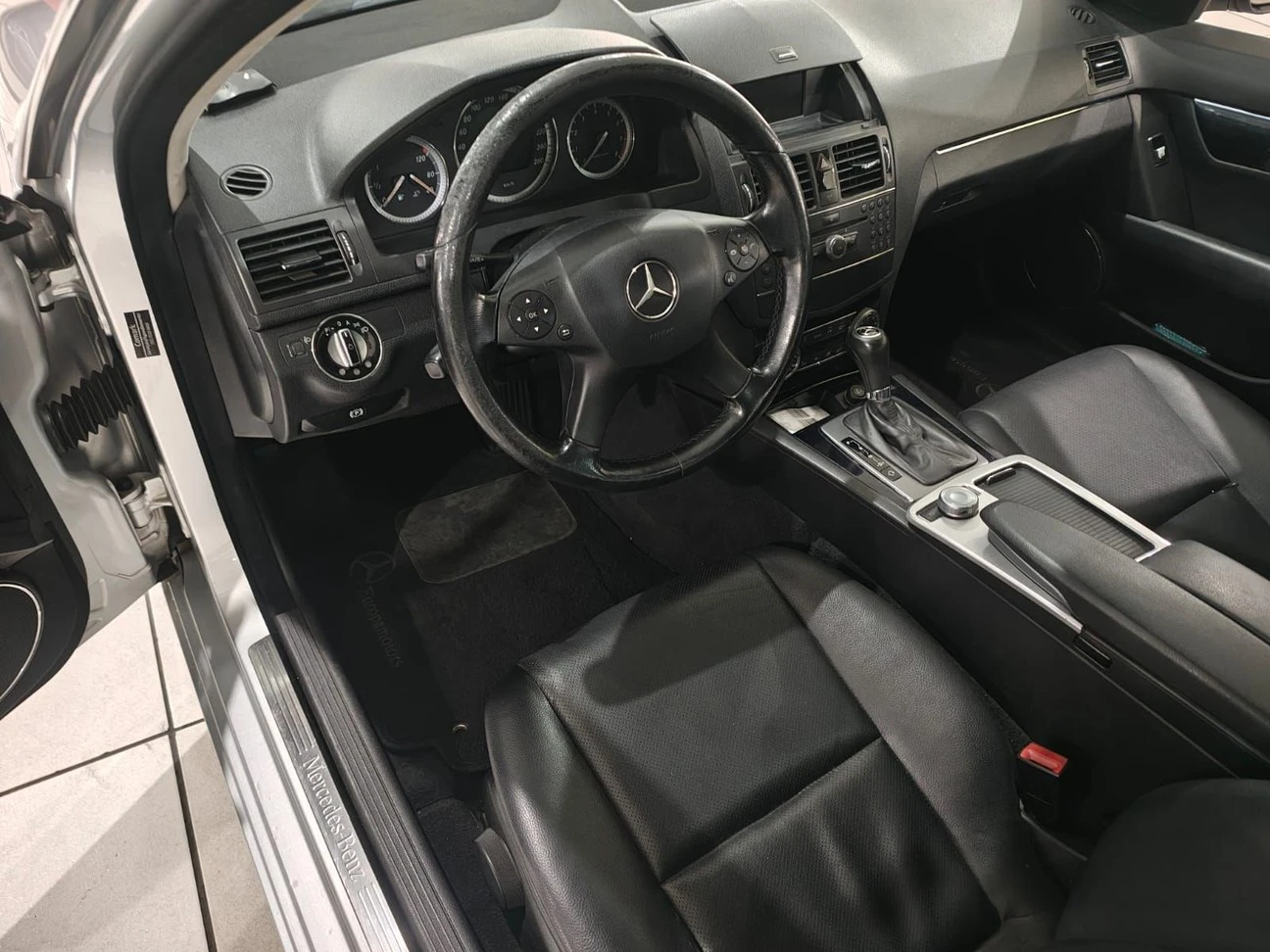 MERCEDES-BENZ C 200 K